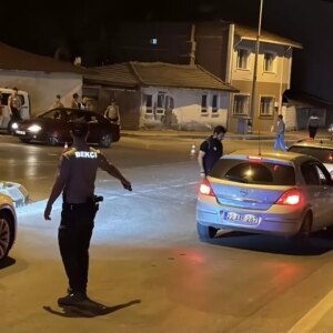 edirnede alkollu surucu yakalandi 8VFvpkXN