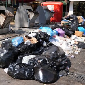 karsiyakada cop krizi kokular ve tepkiler artiyor fn9wxKAm