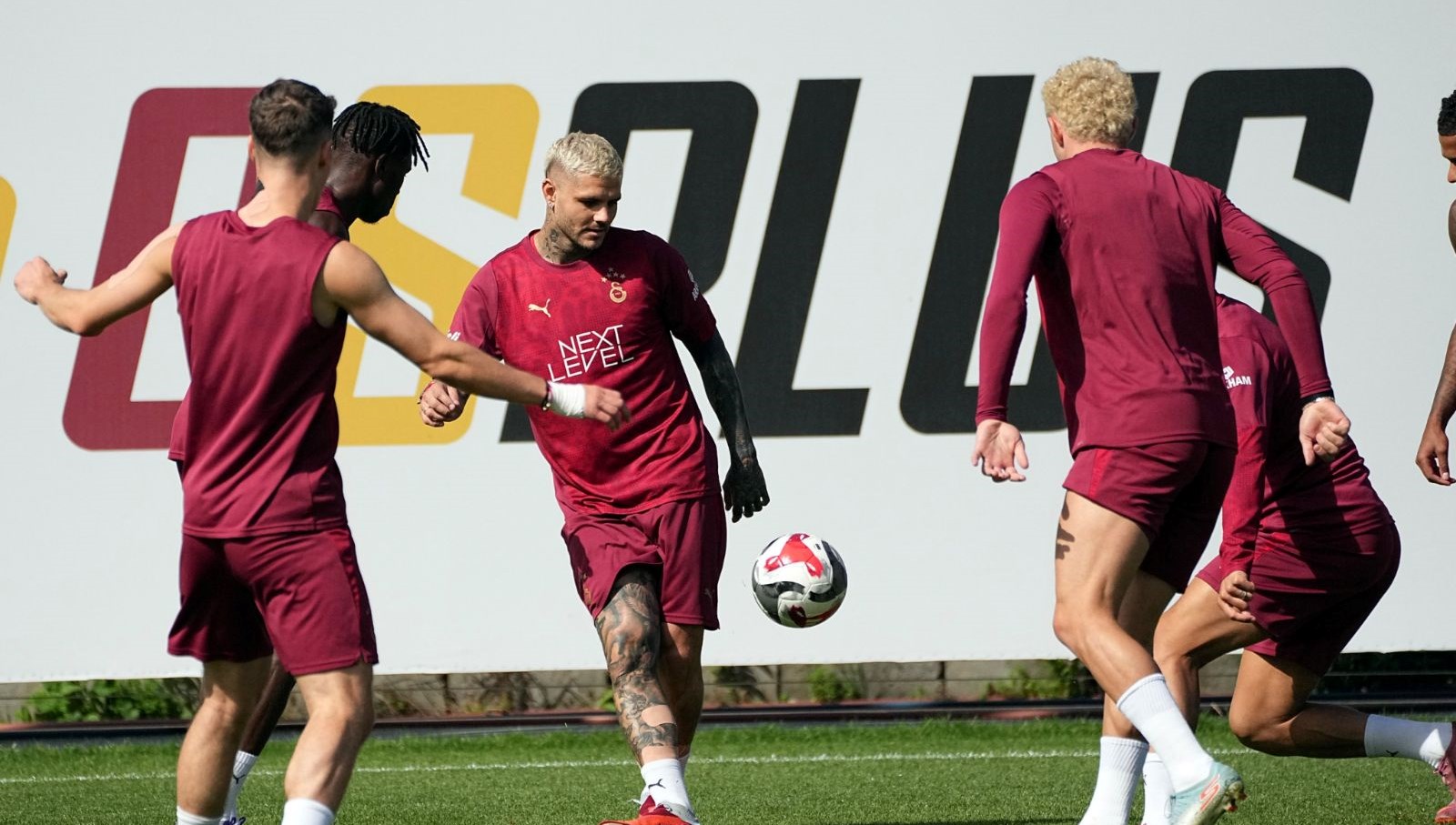 galatasarayda alanyaspor hazirliklari SKiBkLO4