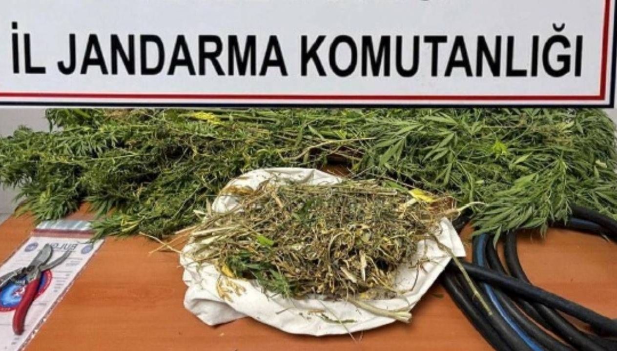 nigdede uyusturucu operasyonu mWAJXgku