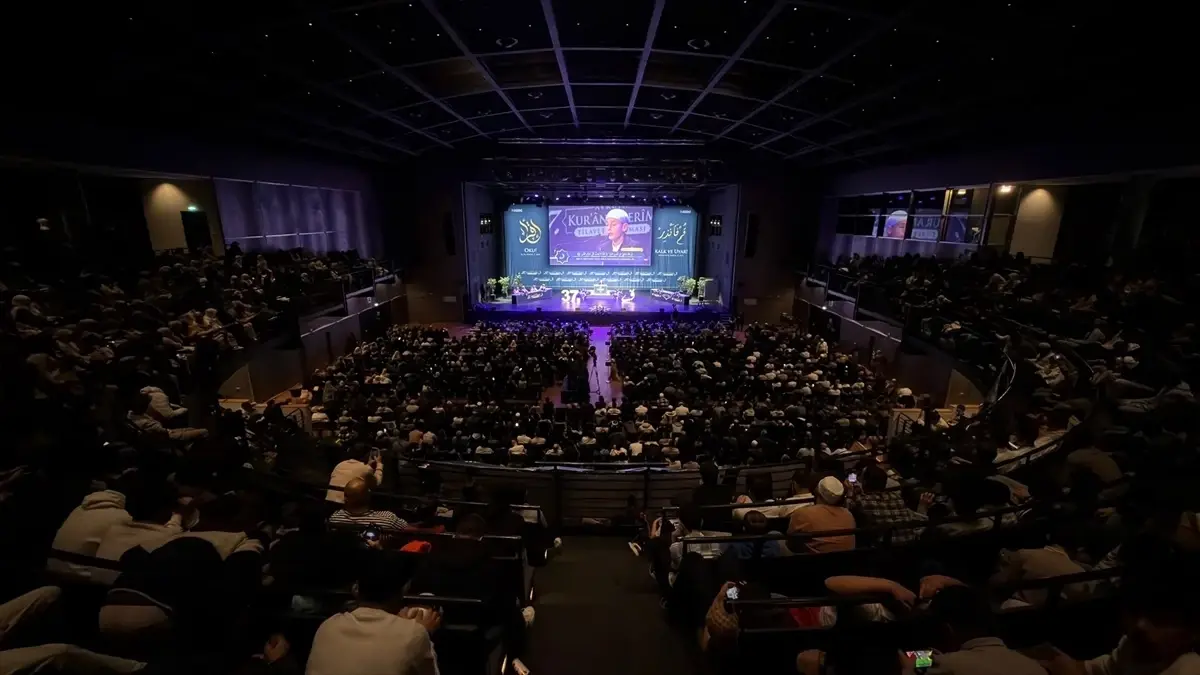 bielefeldde kuran tilavet yarismasi pvP8T8Yf.jpg