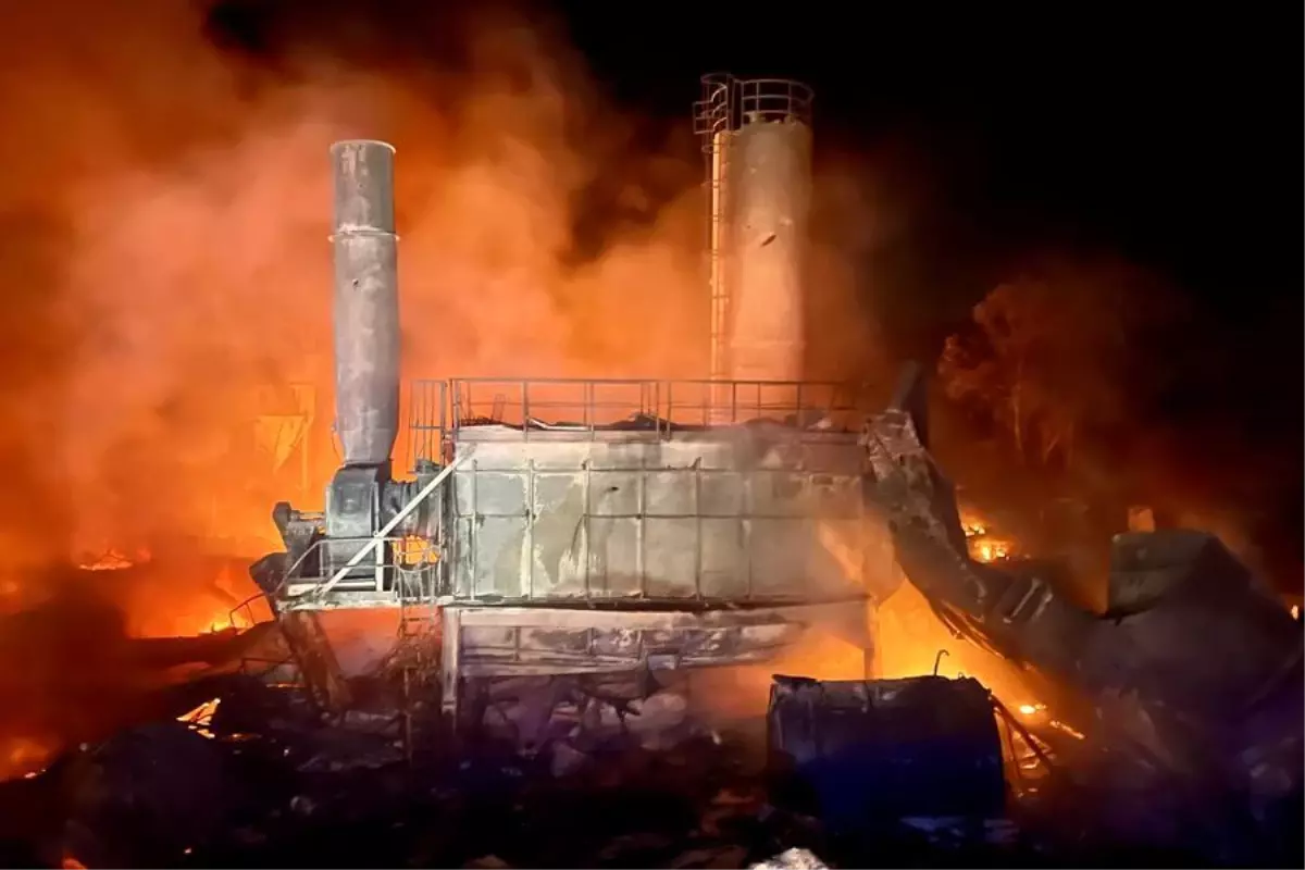 israilin lubnana hava saldirisi mCceLbuY.jpg