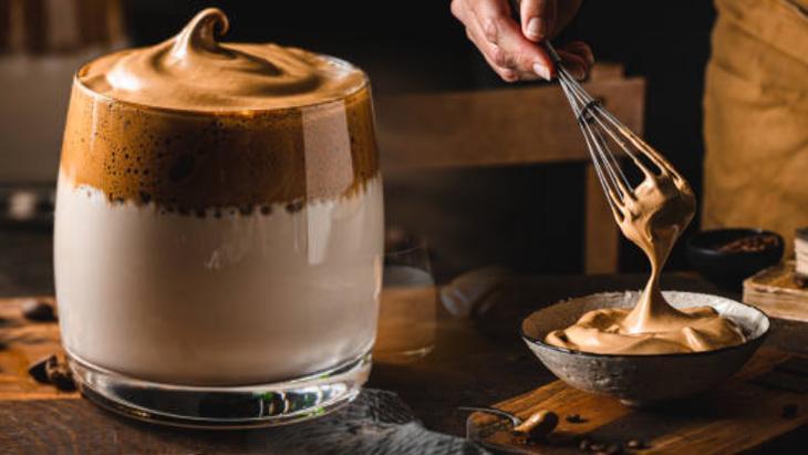 cirpilmis kahvenin sirri suda 5 dakika dondurucuda 1 ay her zaman taze spjazBfV.jpg