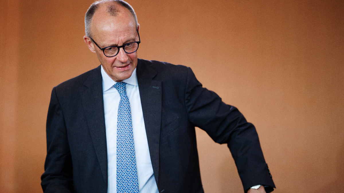 suriye devlet baskani ahmed sara basbakan merz tarafindan almanyaya davet edildi pSaNjjsV.jpg